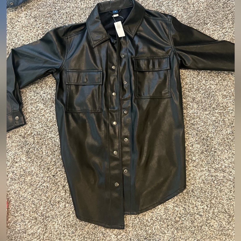 Old navy faux leather shirt jacket. Size medium